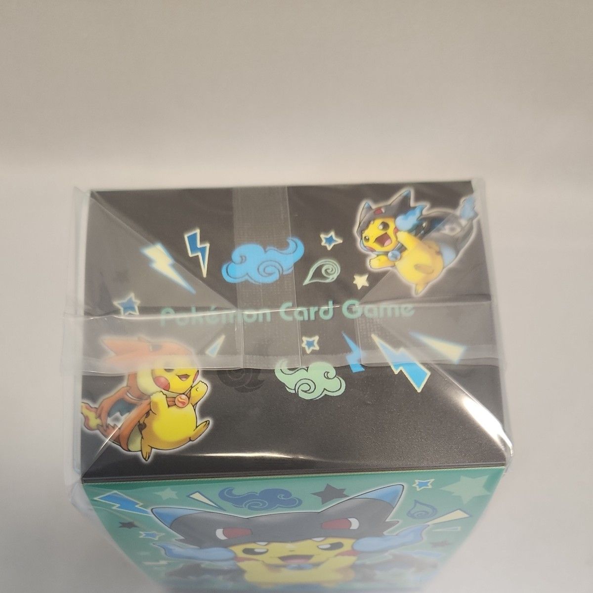 デッキケース ポンチョを着たピカチュウ メガリザードンX メガ デッキケース ポンチョを着たピカチュウ メガリザードンX メガ
