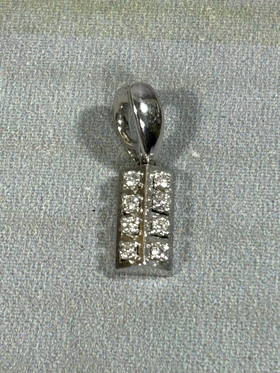 大切な 金具使用 18金ホワイトゴールド 刻印有り ,008 K18 ダイヤモンド 少々擦れ有るも状態まあまあ良好 2.9g 総重量 ペンダントトップ の 0.08ct ホワイトゴールド
