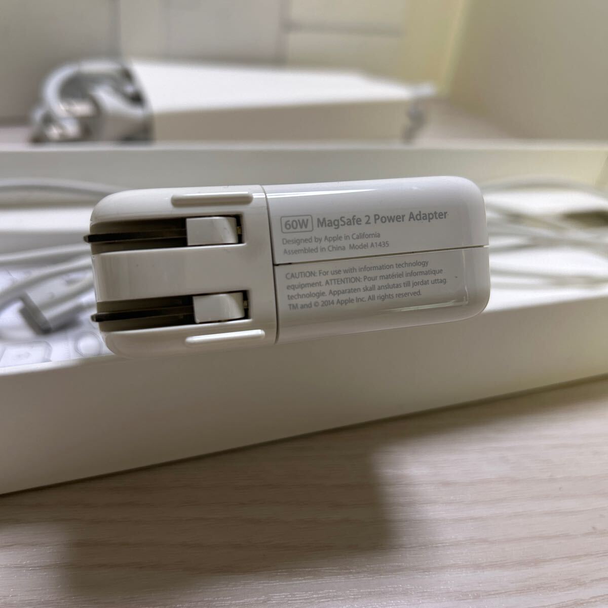 MagSafe 2 Power Adapter A1435 60W 純正の画像2