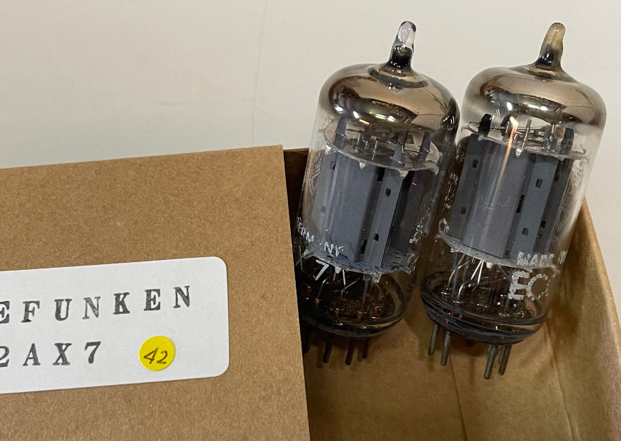 Telefunken Made in West Germany 刻印マーク ◇ ECC83 12AX7 2本 その42の画像2