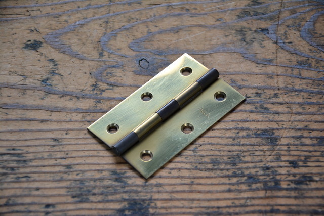 NO.8212 old brass. hinge 73mm for searching language -A50g antique Vintage old tool brass metallic material door door door . pavilion old tool repair restore 