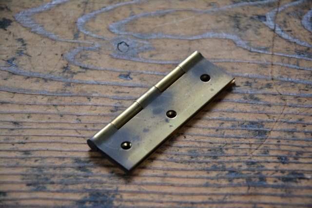 NO.8212 old brass. hinge 73mm for searching language -A50g antique Vintage old tool brass metallic material door door door . pavilion old tool repair restore 