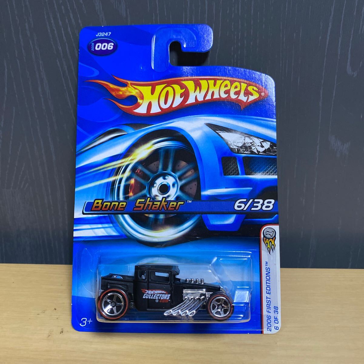 ホットウィール Hot Wheels 2006 FIRST EDITIONS Bone Shaker_画像1