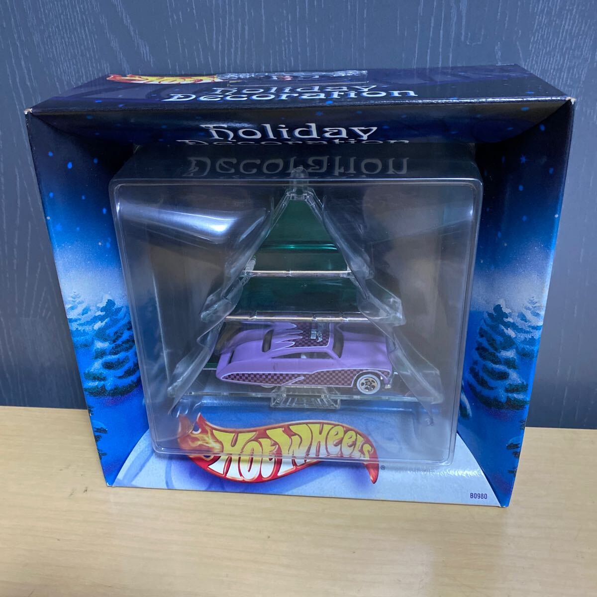 ホットウィール Hot Wheels Holiday Decoration Purple Passion の画像1