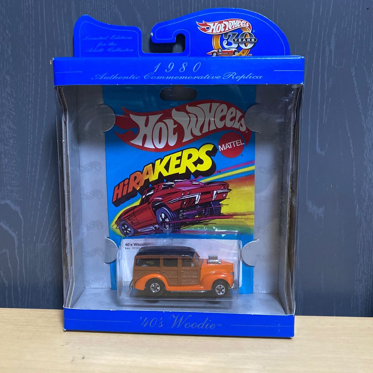 ホットウィール Hot Wheels HiRAKERS 40’s Woodie 30周年　復刻版_画像1