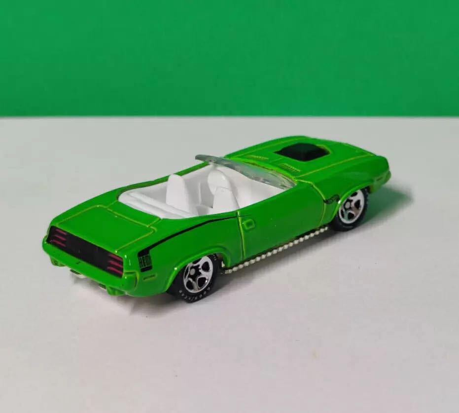 ホットウィール　Hot Wheels License Plate Series 1970 Plymouth Barra Cuda_画像3