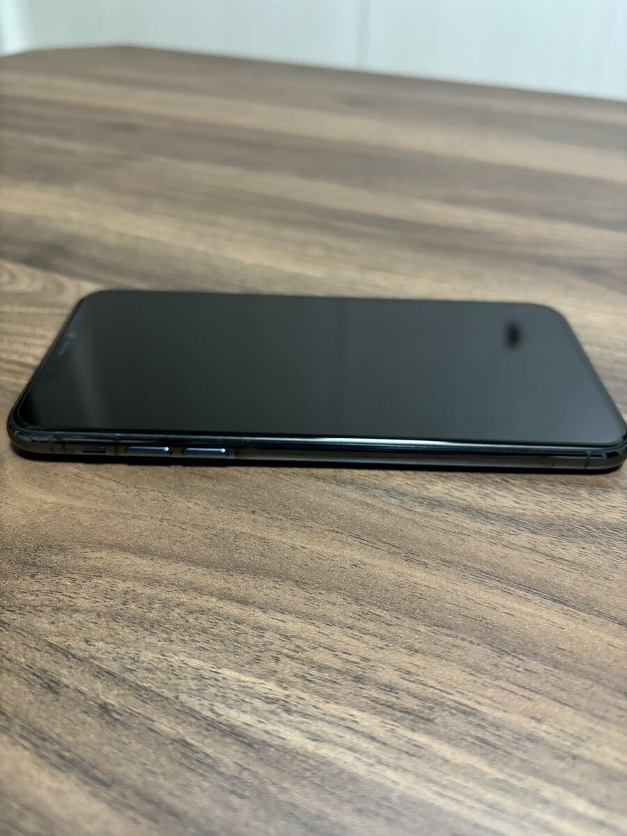 美品 iPhone 11Pro MAX 256GB SIMフリー アクティベーションロック解除済みの画像3