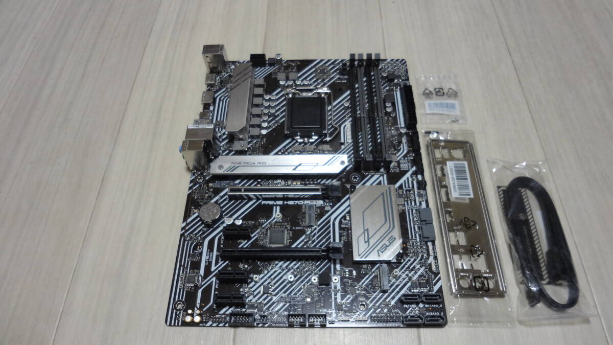 ASUS PRIME H570-PLUS ATXマザーボード CPUソケット：LGA1200 中古 付属品I/Oパネル・ネジ・SATAケーブル その4の画像2