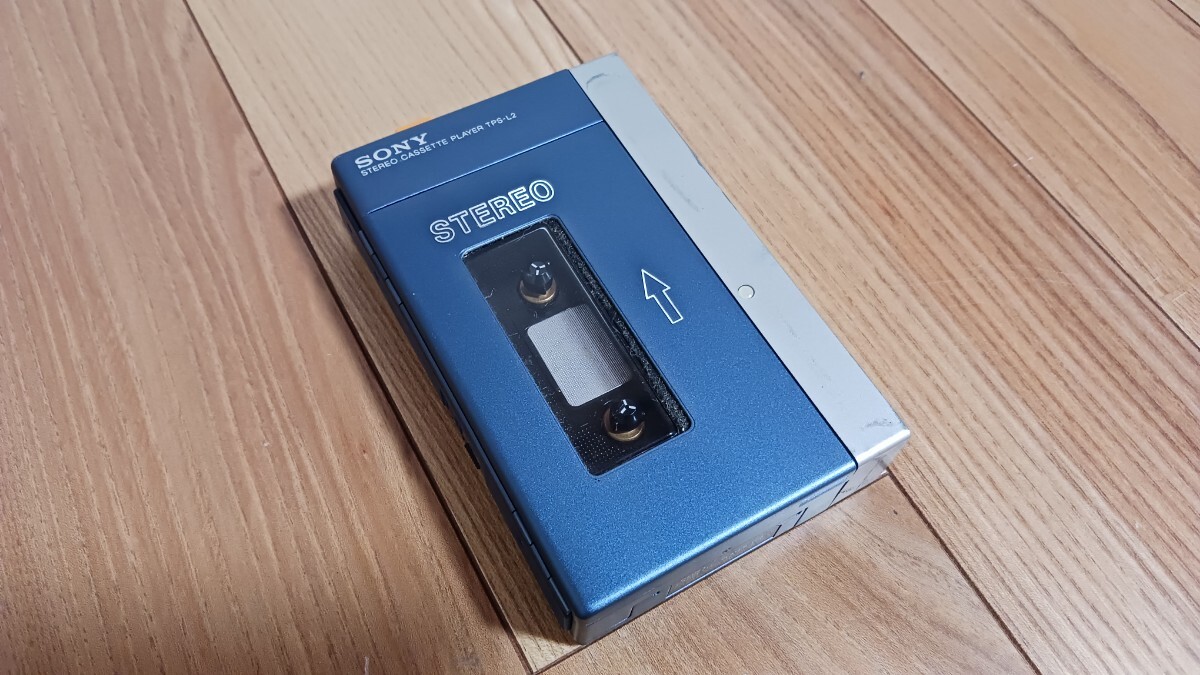 ☆美品☆　SONY ソニー WALKMAN 初代ウォークマン カセットプレーヤー TPS-L2 ポータブルカセットプレーヤー_画像2