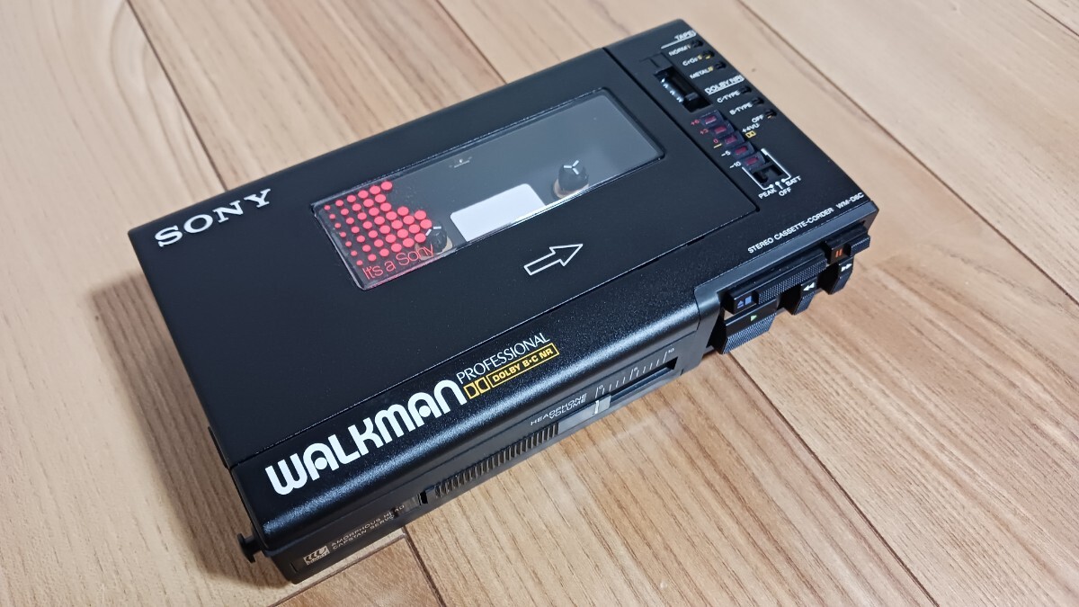 ☆新品未使用☆　希少　SONY WALKMAN PROFESSIONAL WM-D6C ウォークマン プロフェッショナル ソニー