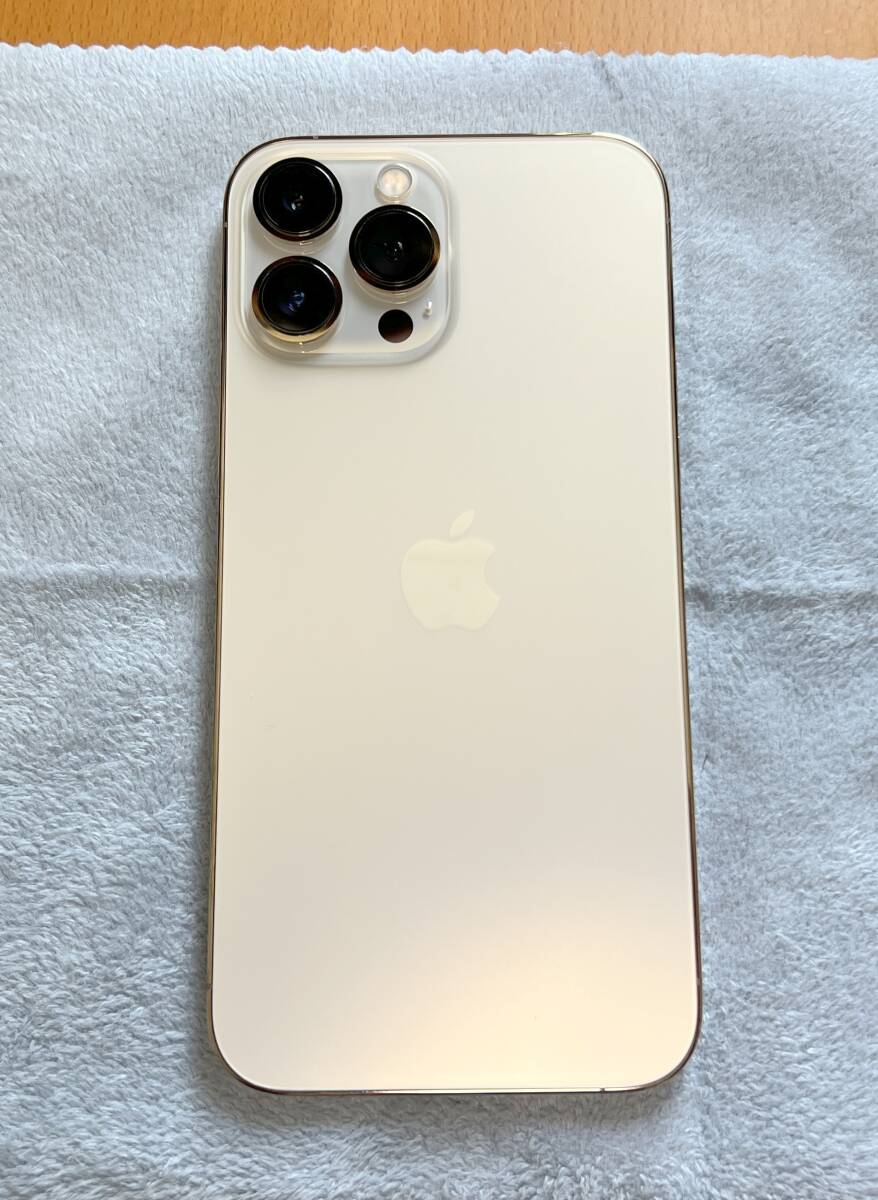 iPhone 13 Pro Max 256GB ゴールド SIMフリーの画像2