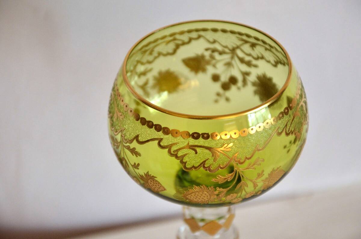 【1000円スタート！】アンティーク 白ワイングラス ヨーロッパ製 緑 グリーン 金装飾 ホックグラスの画像5