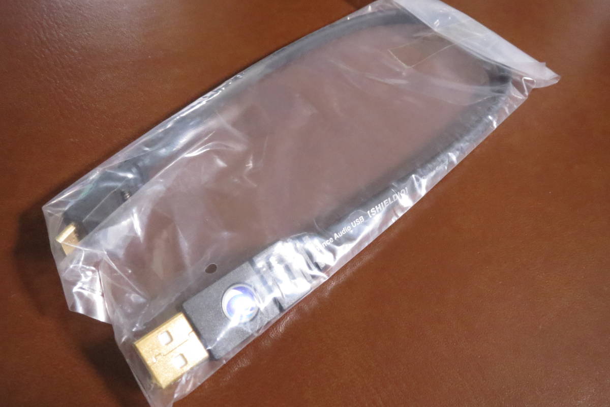  new goods unused AIMeim electron SHIELDIO USB UM1 audio USB cable A-Micro B 0.3m 30cm