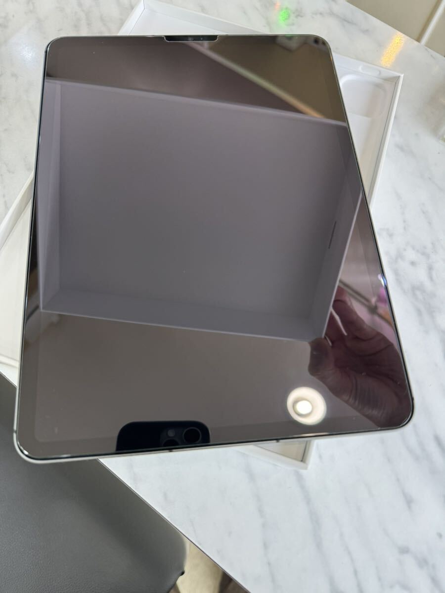 iPad Pro 第3世代 スペースグレイ 256GB Wi-Fi Cellular SIMフリー の画像2