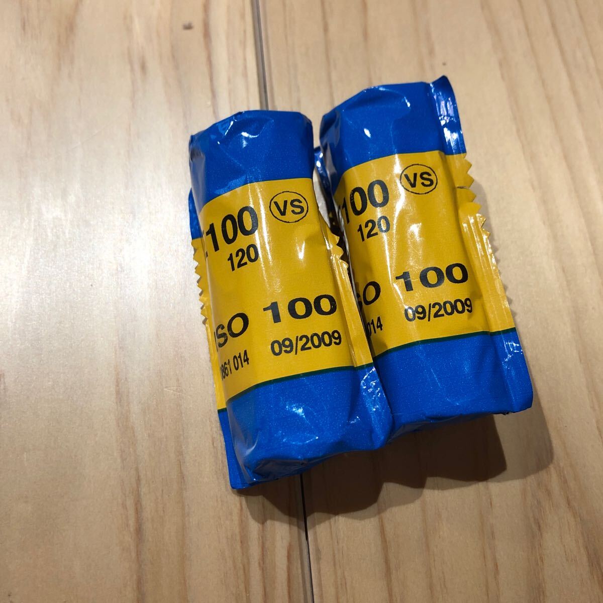 期限切れ Kodak KODAK E100VS 120 ２本セットの画像1