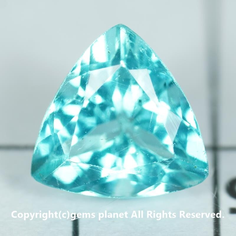 0.84ct blue apatite madaga Skull production 996