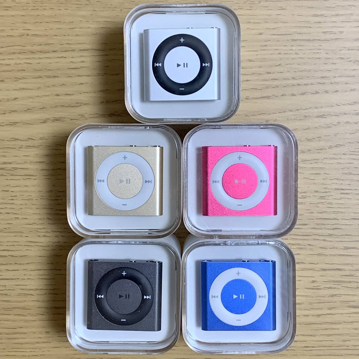 ★新品未開封★Apple アップル iPod shuffle 第4世代 2GB 本体 フルセット5種 シャッフル スペースグレイ ゴールド シルバー ピンク ブルー
