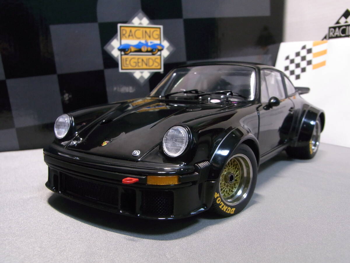 ★貴重!★Porsche 934 RSR Client Private Team Black 1976 1/18【exoto ポルシェ RLG18091】★付属品完備!★_画像1