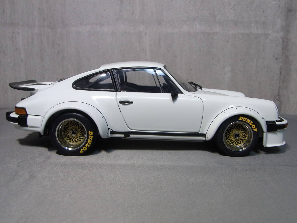 * ценный!*Porsche 934 RSR Works Ptototype Authentic White 1976 1/18[exoto белый Porsche RLG18090]*