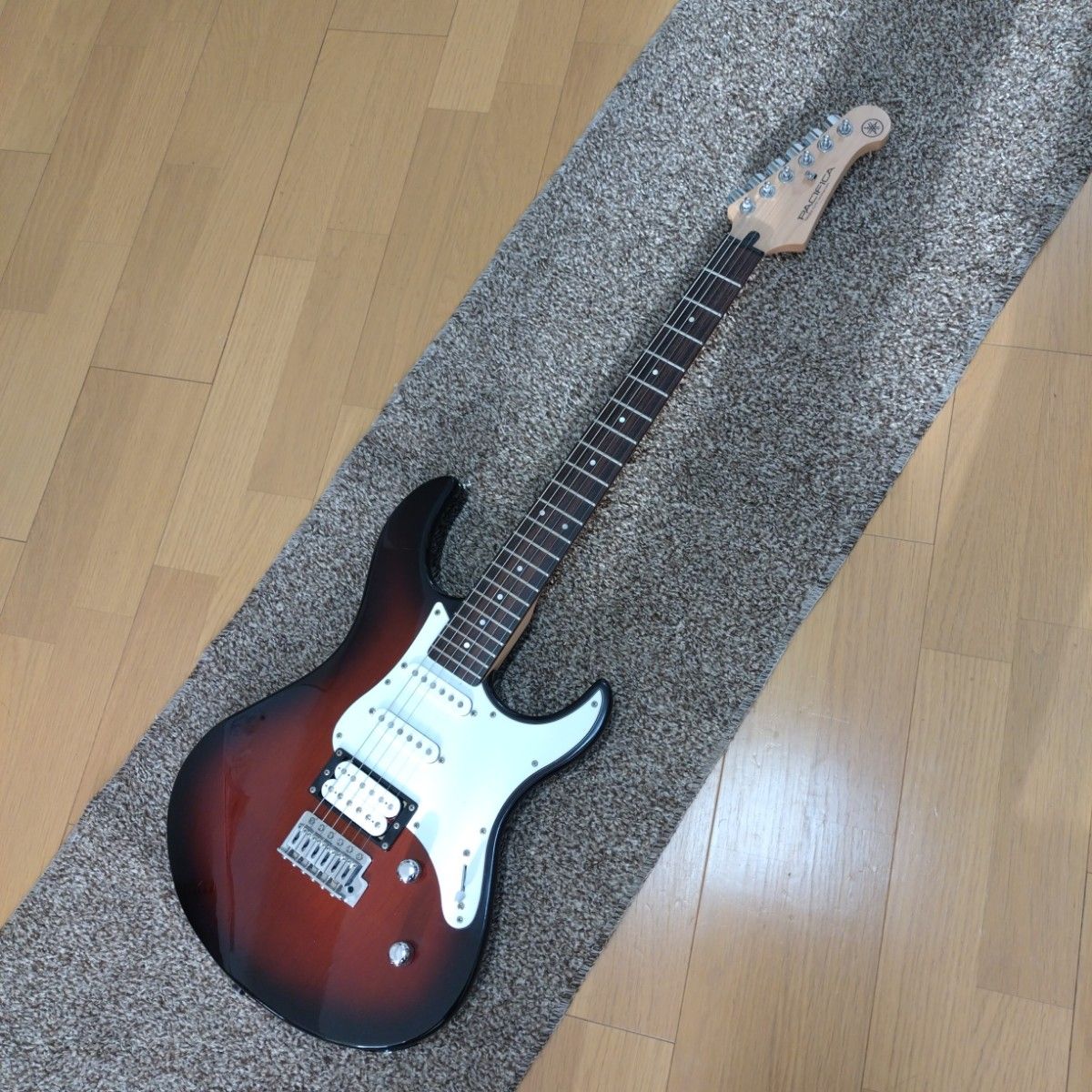 YAMAHA パシフィカ PAC112V エレキギター