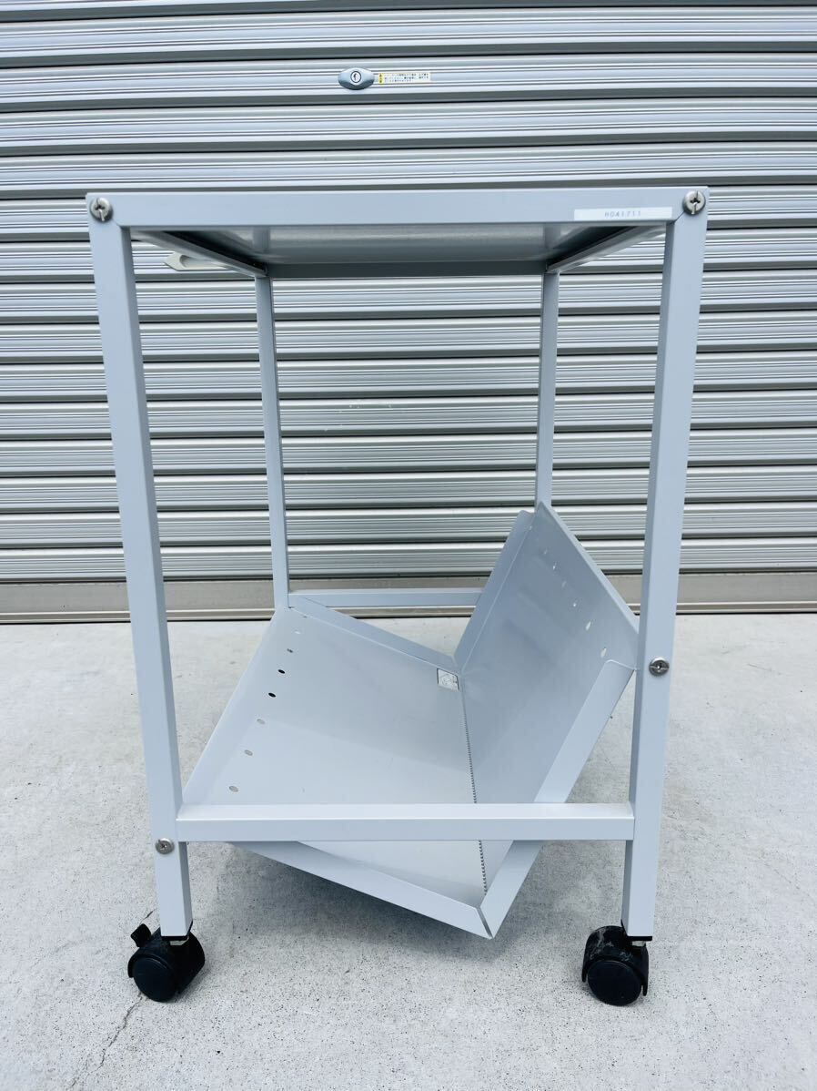  Iwate present condition outright sales tabletop attaching file Wagon (2) 1 step with casters . white Wagon file storage agricultural machinery and equipment . Yahoo auc shop 