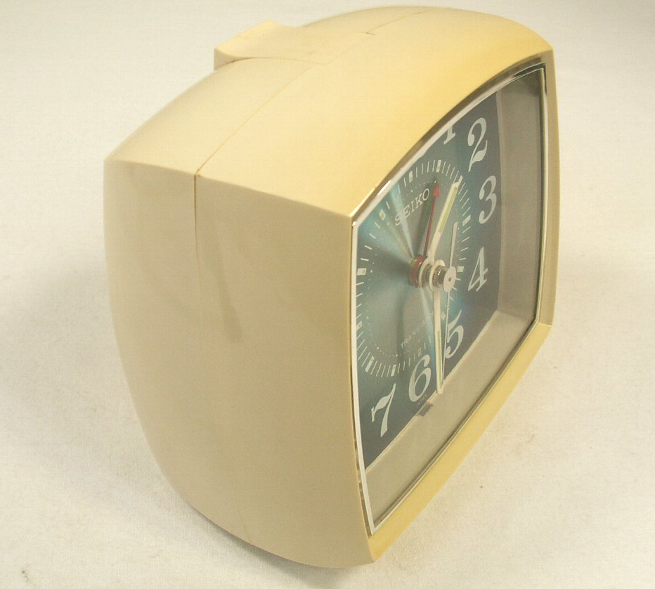 昭和レトロ セイコー TP313(アイボリー) トランジスタ 目覚まし時計 アラーム機能(箱入り新品保管品)動作品の画像4