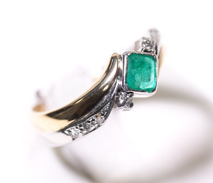 X-5*K18/Pt900 emerald 0.29ct/ diamond 0.09ct ring Japan gem science association so-ting attaching 