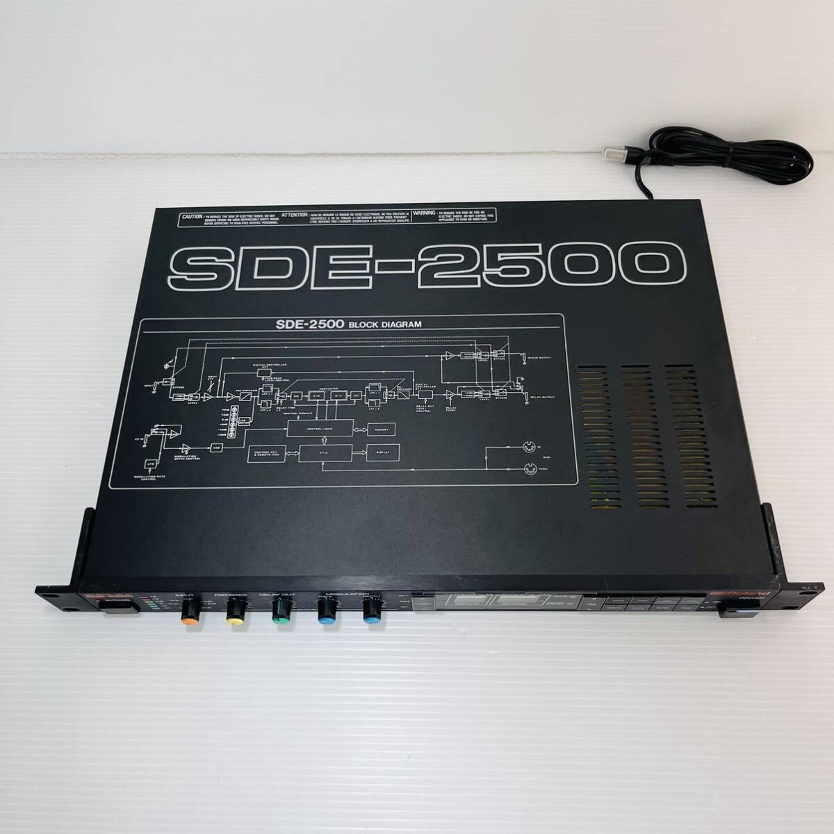 【美品】　Roland ローランド　SDE-2500 デジタルディレイ_画像2