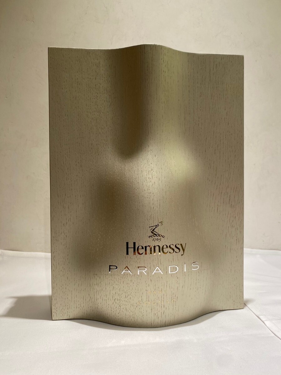 Hennessy X.O 金キャップ・Hennessy PARADIS EXTRA RARE COGNAC化粧箱、タグ付き・Hennessy PARADIS EXTRA RARE COGNAC 瓶のみ空瓶ですの画像3