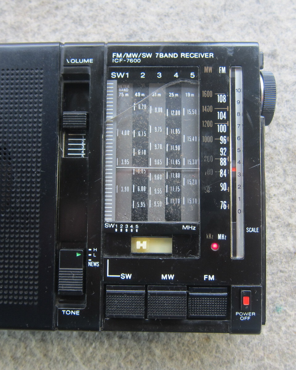 完動品 美品 SONY ICF-SW7600GR FMラジオ 完動品 美品 SONY ICF-SW7600GR FMラジオ