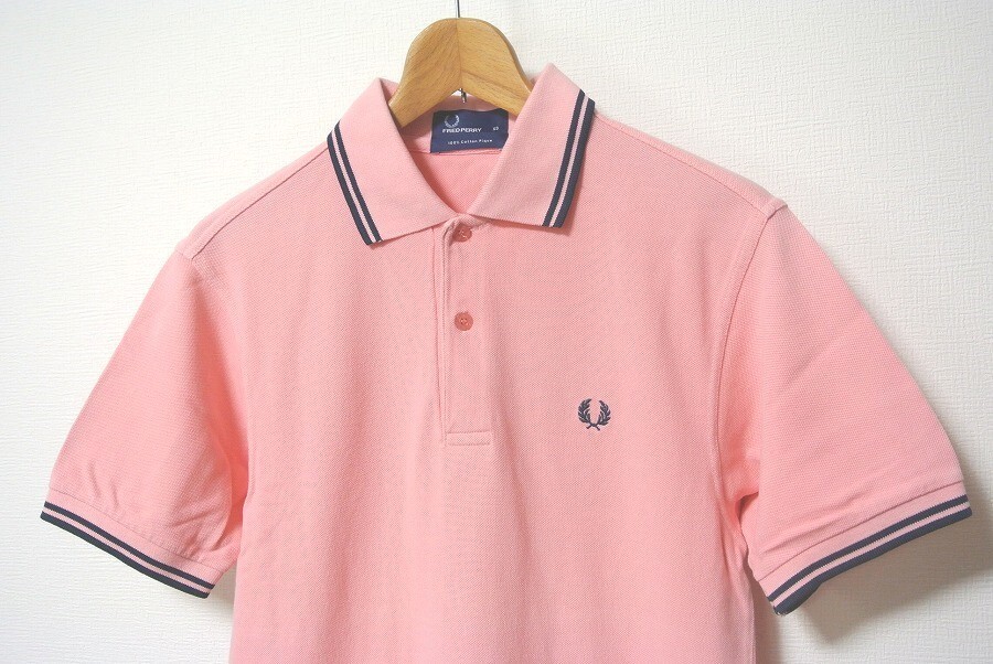 ◇美品！FRED PERRY【フレッドペリー】ライン入 鹿の子ポロシャツ！定価10,000円前後_画像2