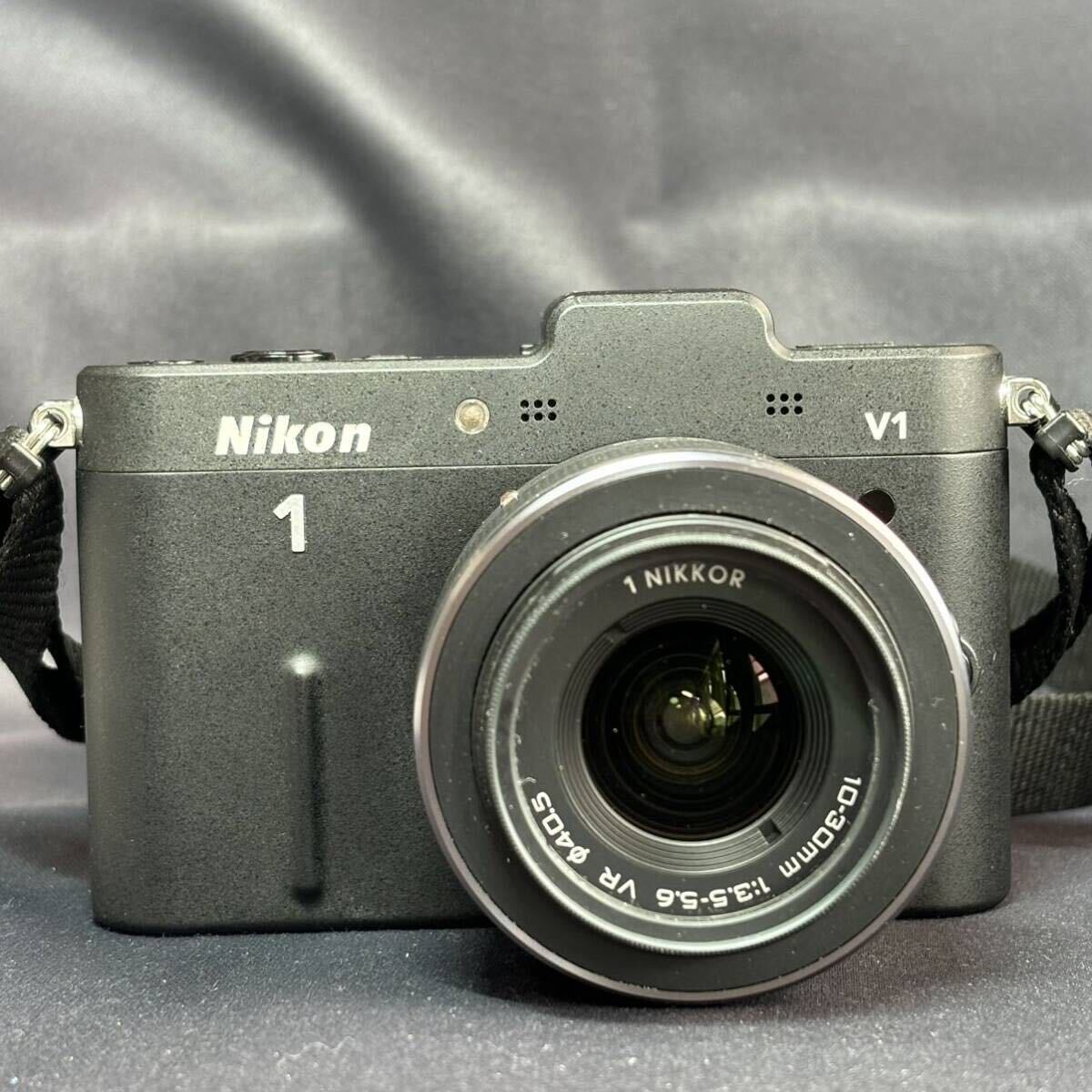 Nikon ニコン Nikon1 V1 デジタルミラーレス一眼/カメラレンズ 1NIKKOR 10-30mm 1:3.5-5.6 VR φ40.5 動作品の画像2