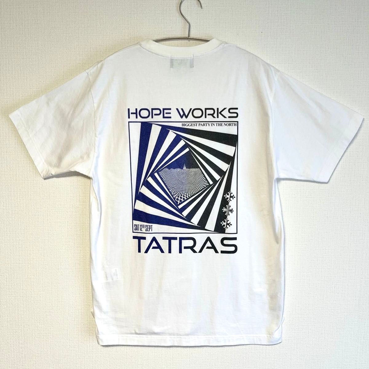 美品 TATRAS Tシャツ ホワイト