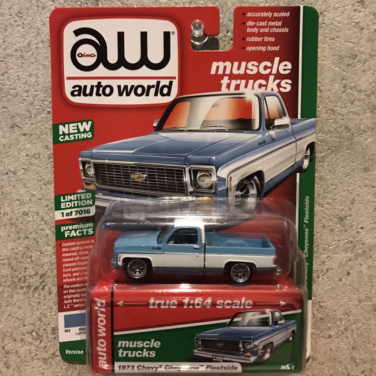 1973 シェビー シャイアン フリートサイド　オートワールド auto world CHEVY cheyenne fleetside 1/64 未開封_画像1