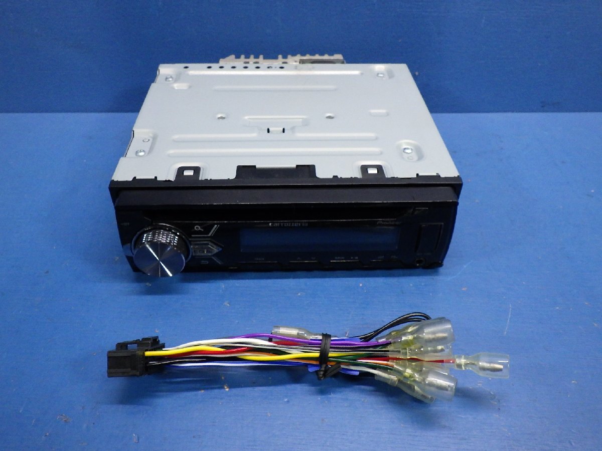 カロッツェリア CDプレーヤー DEH-4300 1DIN CD USBの画像1