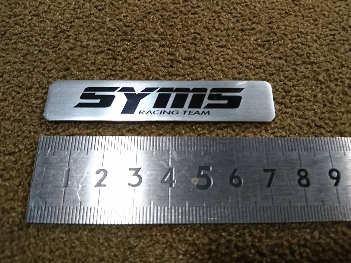 【送料無料】SYMS RACING TEAM シムス レーシング チーム メタルエンブレム スバルの画像1