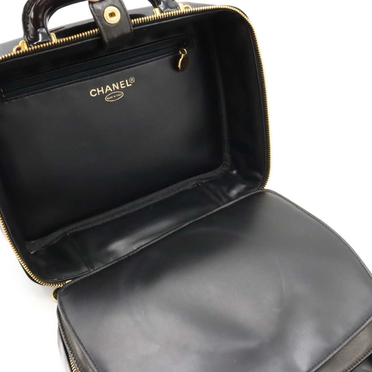 CHANEL CHANEL    coco ... ... сумка   дамская сумка    косметика   мешочек   2WAY  наплечная сумка   эмаль 