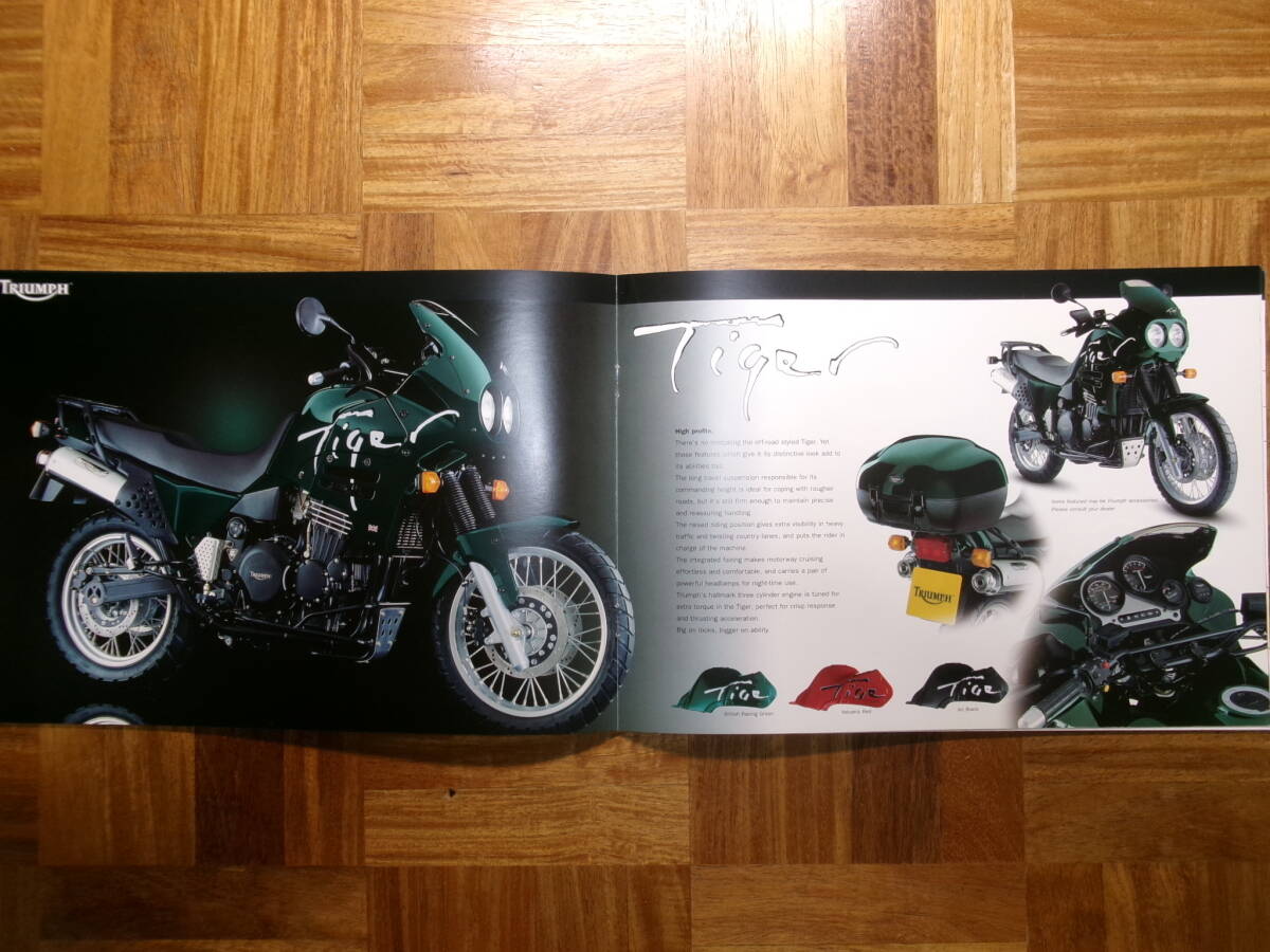 **97 year Triumph car catalog *