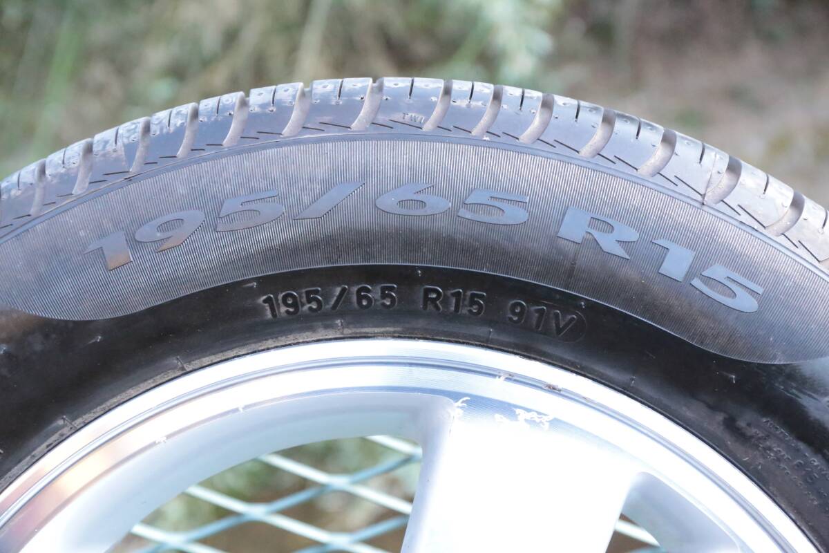 中古品　トヨタ純正 195/65R15　91V　アルミホイールタイヤ4本セット 【来店交換　大歓迎】_画像3