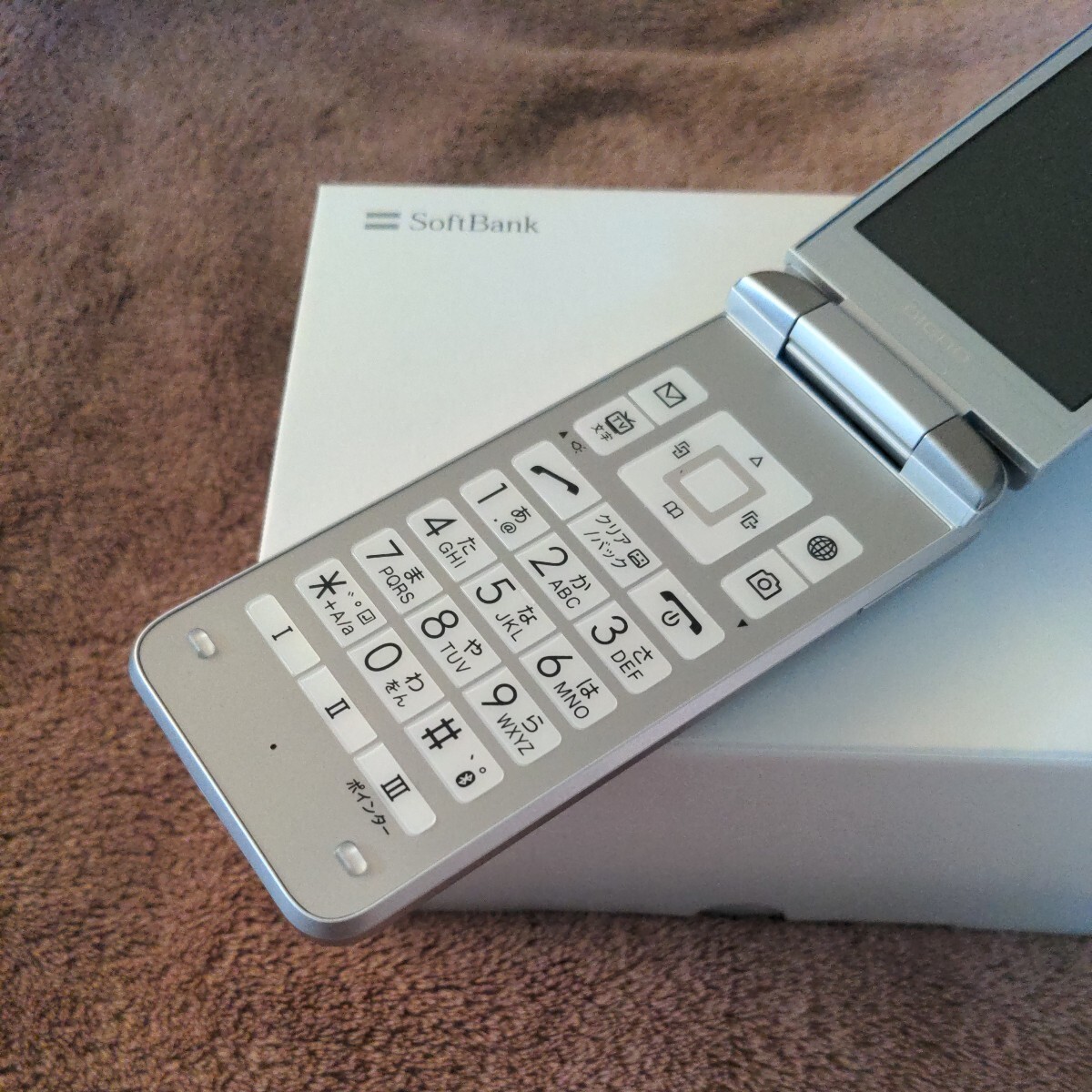 SoftBank DIGNOケータイ3 902KC シルバー_画像5