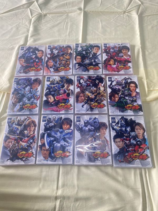 仮面ライダー 龍騎 1～12 計12本 セット DVD 特撮 masked rider 平成ライダー /K388の画像1