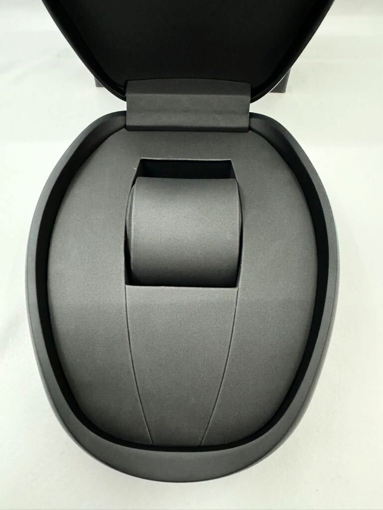未使用品 リシャール ミル　時計ケース　グレー　時計BOX 1本用　RICHARD MILLE 非売品 携帯ケース　リシャールミル　箱　空箱