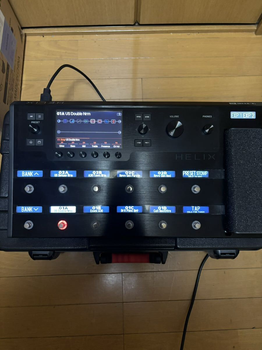 Line6 HELIX Floor GATORキャリーケース付き_画像2