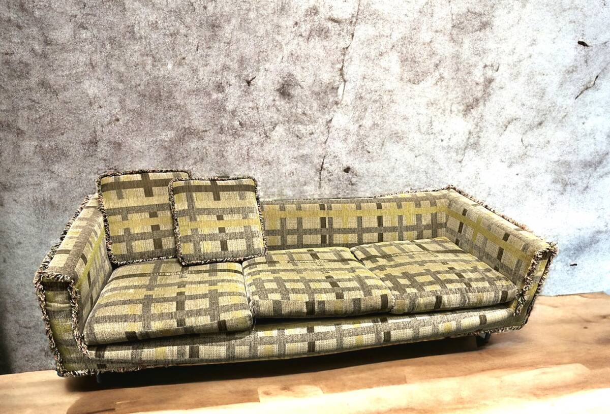 定価87万円 moooi モーイ Boutique Triple Seater ソファ オシャレ 高級家具 3人掛け_画像8