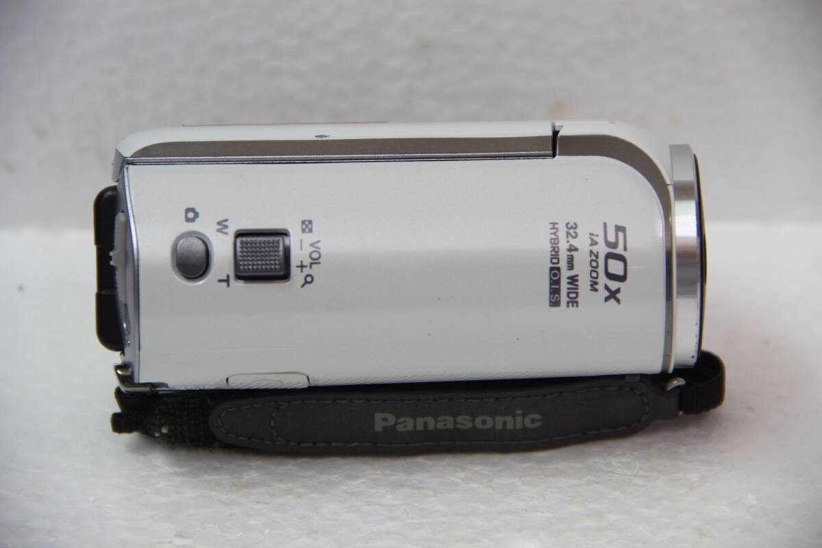 Panasonic デジタルビデオカメラ ホワイト HC-V300M 32GBの画像2