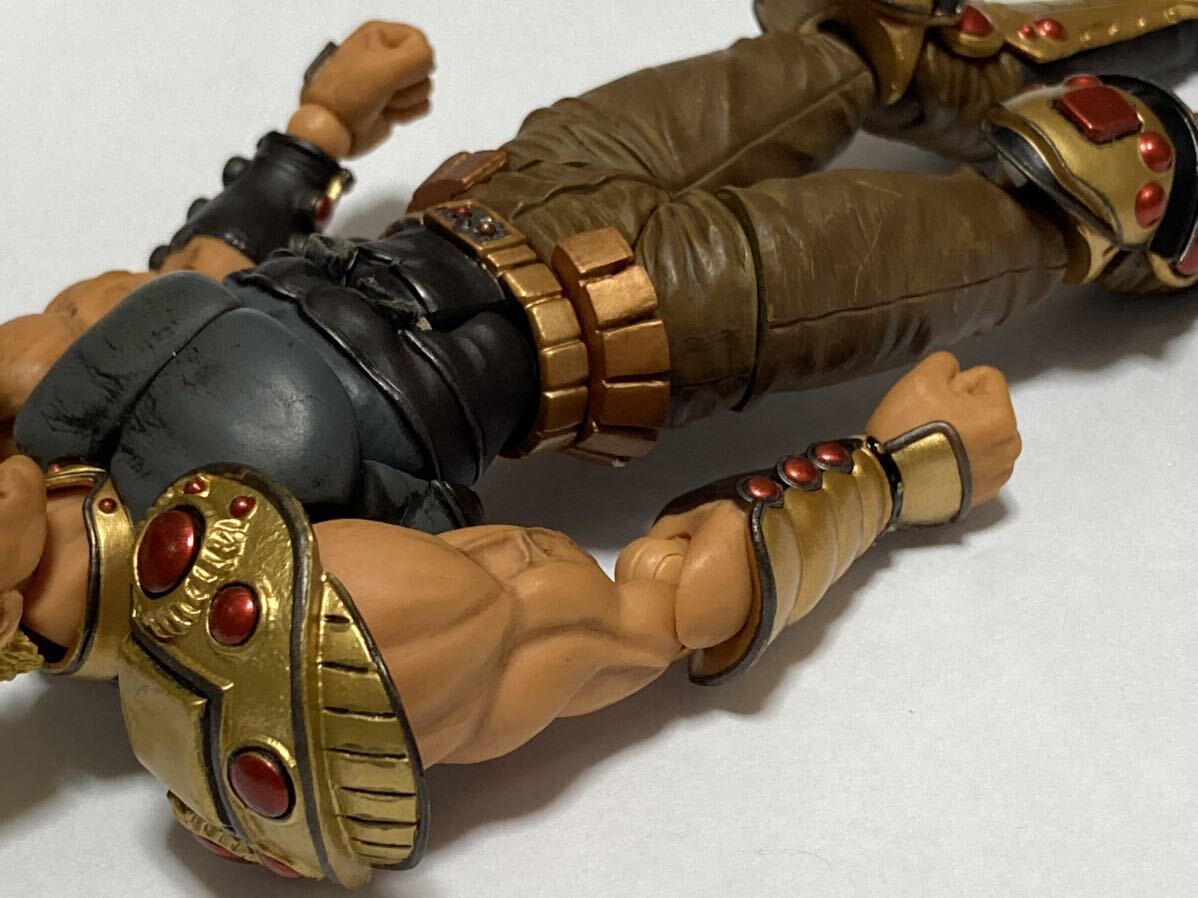  Revoltech Ken, the Great Bear Fist Raoh action figure 