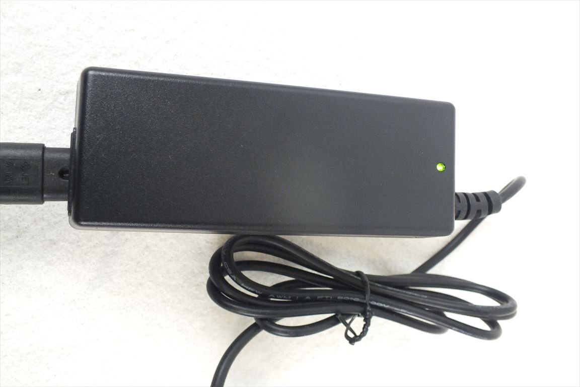 ☆ elecom U2H-Z16SBK 4つ USB 中古 現状品 240307M4237_画像5