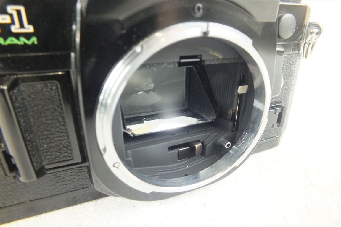☆ Canon キャノン AE-1 PROGRAM フィルム一眼レフ FD135mm1:3.5 中古 240208T3180の画像3