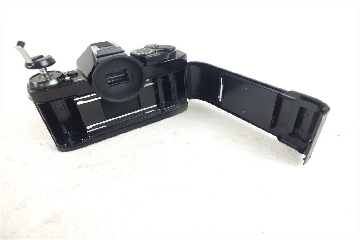 ☆ Canon キャノン AE-1 PROGRAM フィルム一眼レフ FD135mm1:3.5 中古 240208T3180の画像6