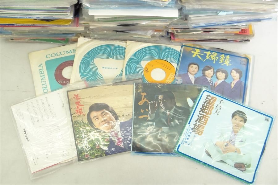 ▼ EP盤 約300枚 レコード アーティスト色々 中古 現状品 240405R9027の画像6